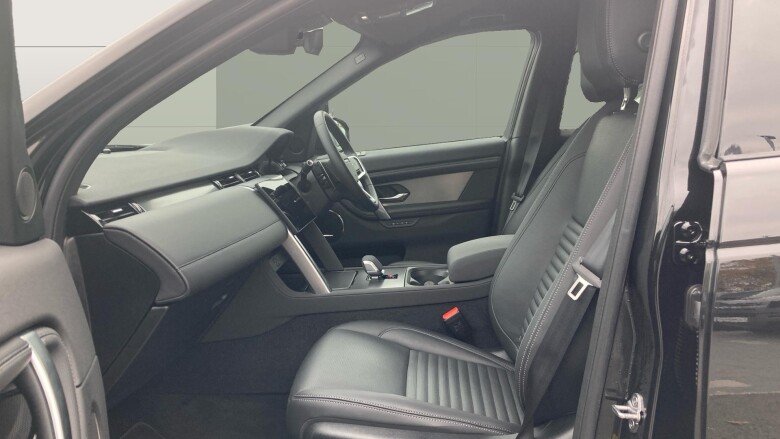 Land Rover Discovery Sport 2.0 D200 Dynamic SE 5dr Auto [5 Seat] Diesel Station Wagon